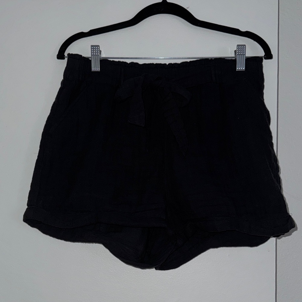 SO Black Women's Shorts